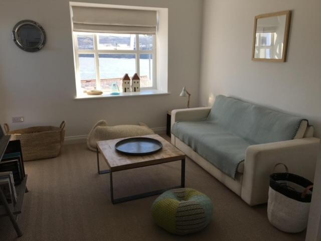No.1 Sail House Apartment New Quay  Exterior photo